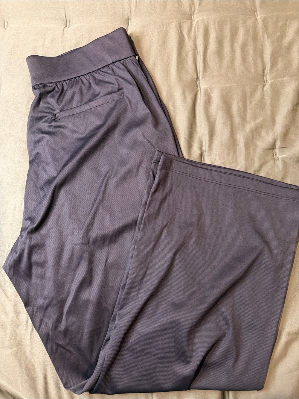 HALARA Black Wide-Leg Active Trousers
